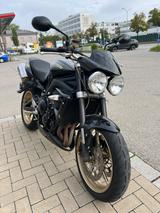 Triumph Street Triple R - Offers