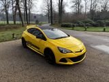 Opel Astra J GTC OPC Turbo *Unfallfrei*Scheckheft*TOP - Opel Astra: Turbo J