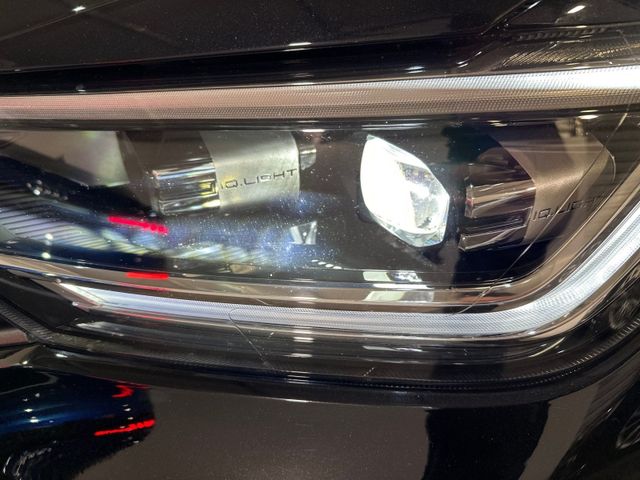 Taigo 1.0 TSI R-LINE +IQ.LIGHT+NAVI+KAMERA+PANO+