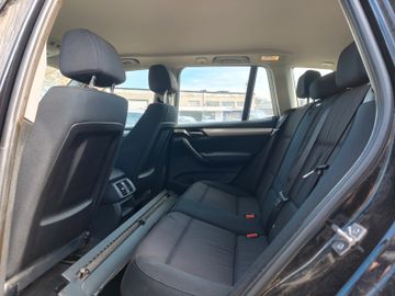 BMW X3 - 11