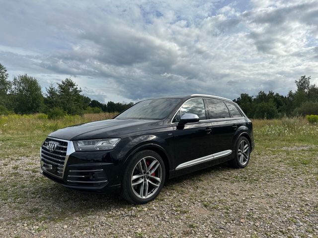 Audi SQ7 V8 Diesel Advanced Fahrwerk ACC Massage