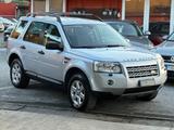 Land Rover Freelander 2.2 TD4/UNIPRO/RATE/PERMUTE/GARANZIA - silberne Land Rover Freelander