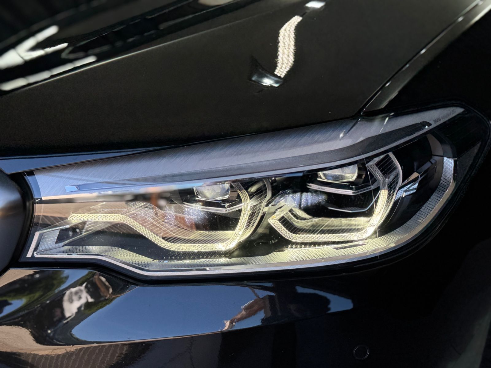 Fahrzeugabbildung BMW M550d xDrive Touring|PANO|NAVI|AHK|1.HAND
