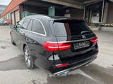 Mercedes-Benz E 220d E -Klasse T-Modell 4Matic 1Hand MWST - Mercedes-Benz E-Klasse: 7 Sitzer