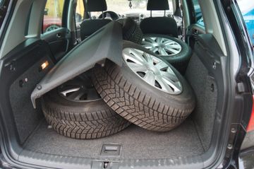 Volkswagen Tiguan - 5