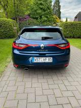 Renault Megane ENERGY TCe 130 Bose Edition Bose Edition - Renault Megane: Bose Edition