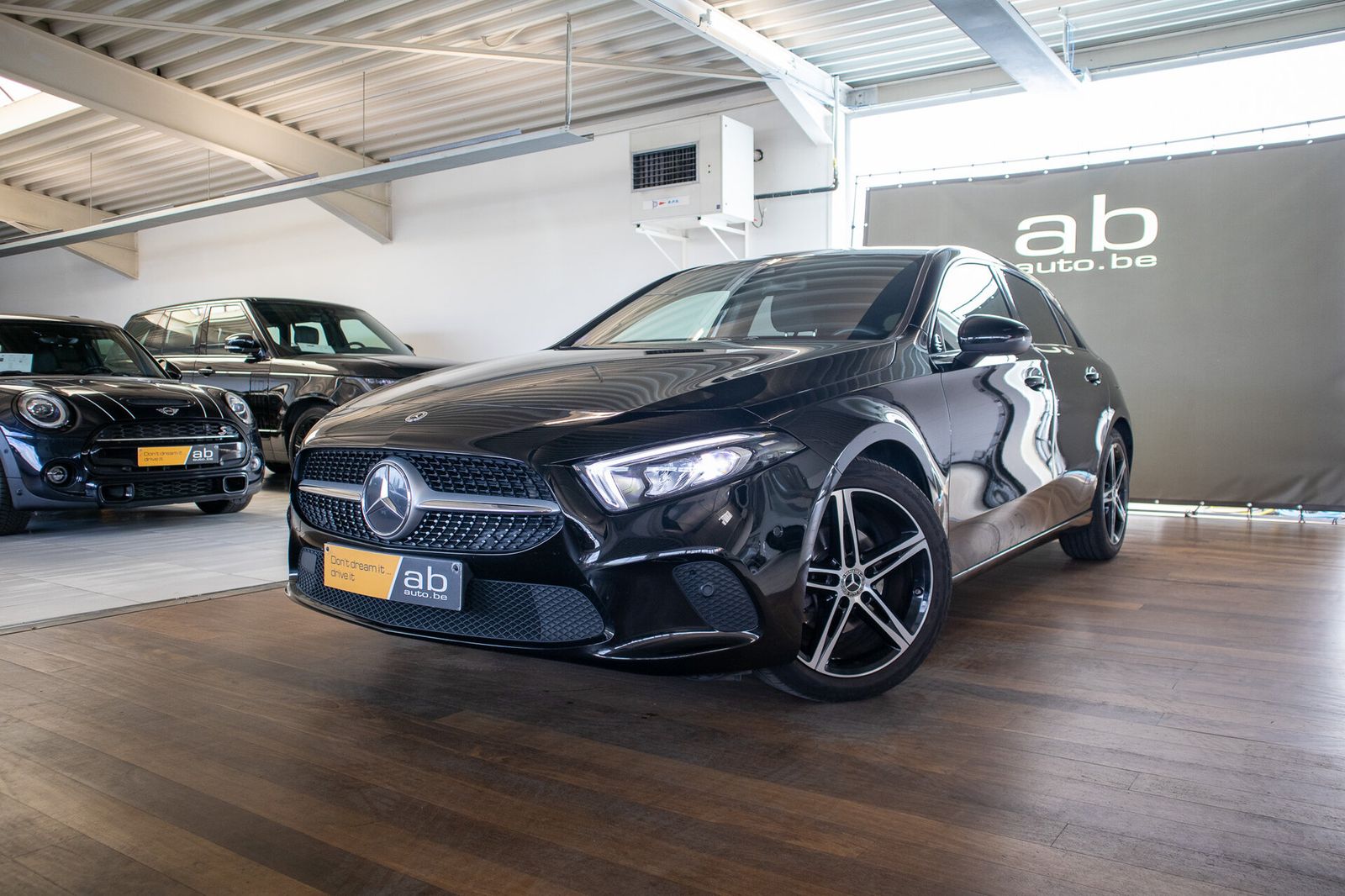 Mercedes-Benz A 180 CAMERA, ANDROID, APPLE, LED, PRIVACY GLASS