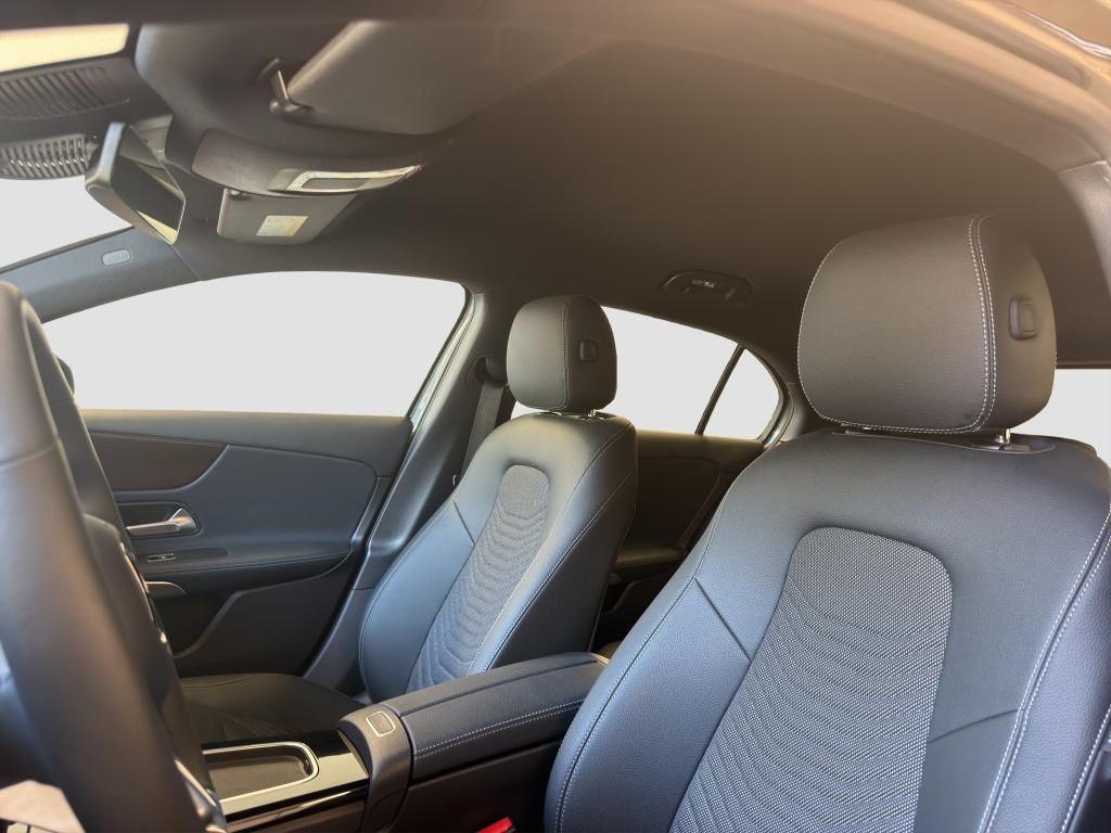 Mercedes-Benz A 250 e Kompaktlimousine mit EQ Hybrid Technolog