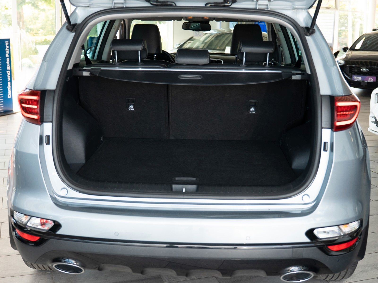 Fahrzeugabbildung Kia Sportage Vision Black Edit. AUTOM./4x4/SITZHZG.