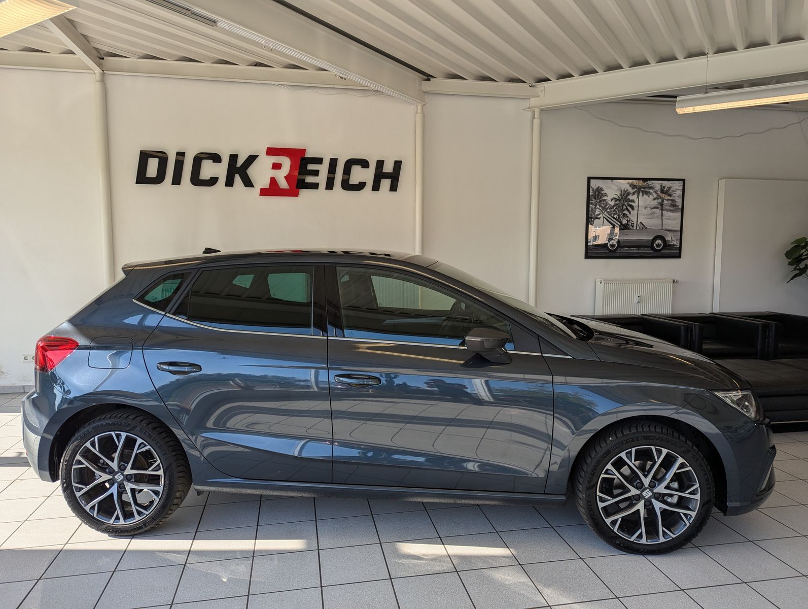 SEAT Ibiza 1.0 TSI Xcellence LED Cam Dinamica ACC - Image 8