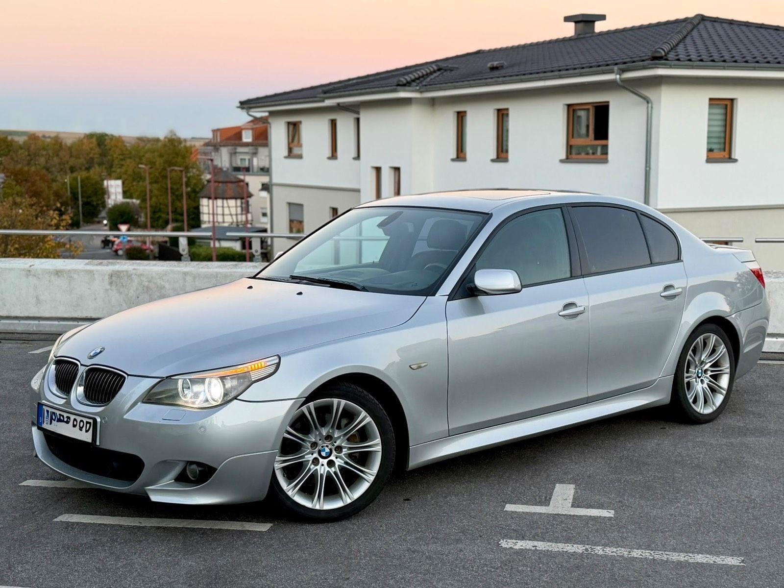 BMW 525