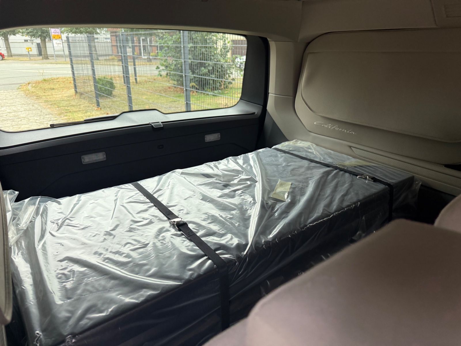 Volkswagen T7 California LED ACC AHK Gara .1.2031 foto 3