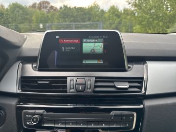 BMW 218 Gran Tourer - 12