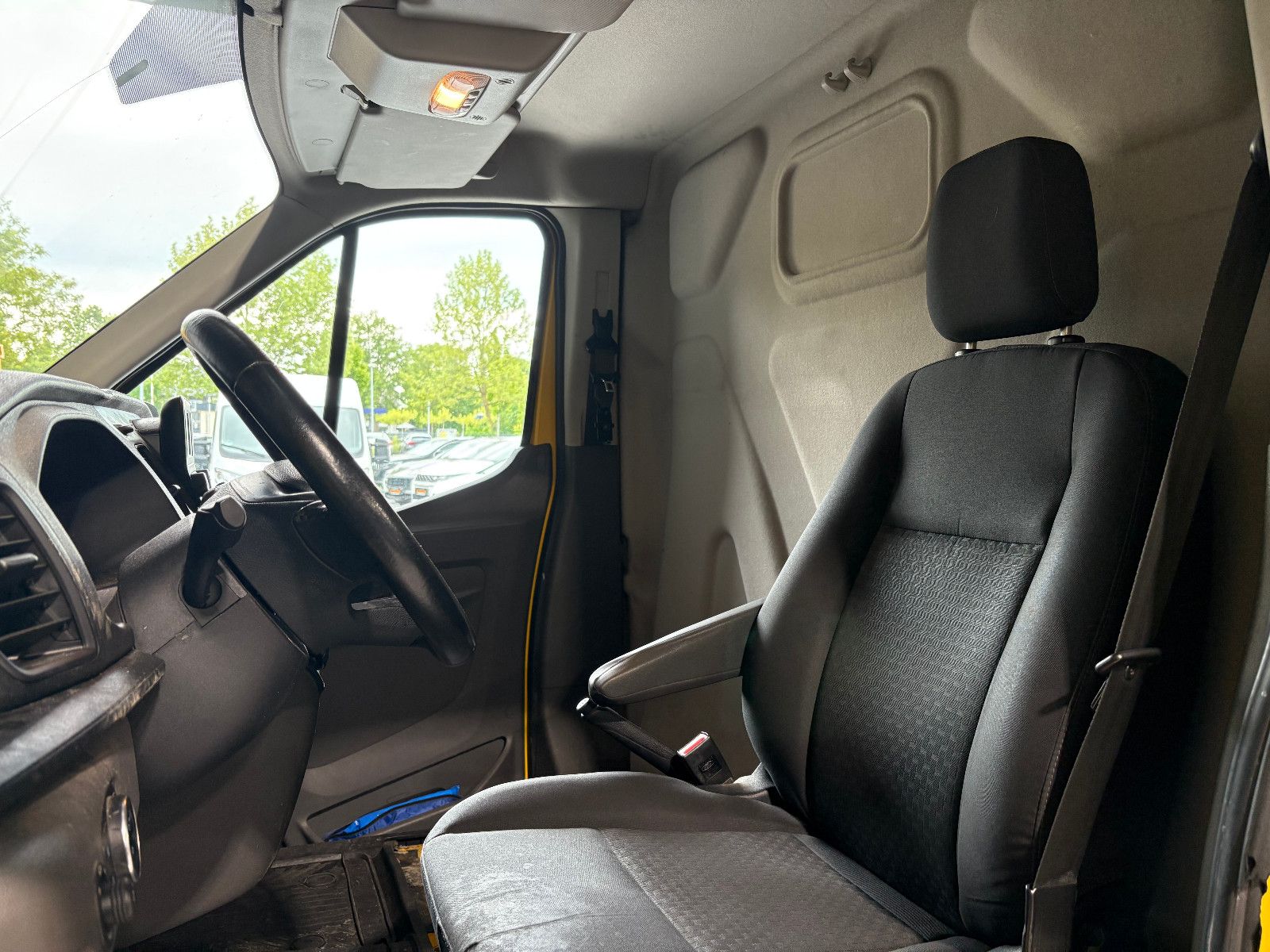 Fahrzeugabbildung Ford Transit Kasten 290 L2 Trend/1-SITZ/KAMERA/TEMPOM