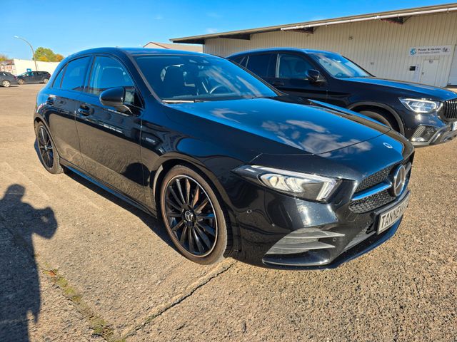 MERCEDES-BENZ A 200 Edition AMG Line Pano 19 Zoll Distronic