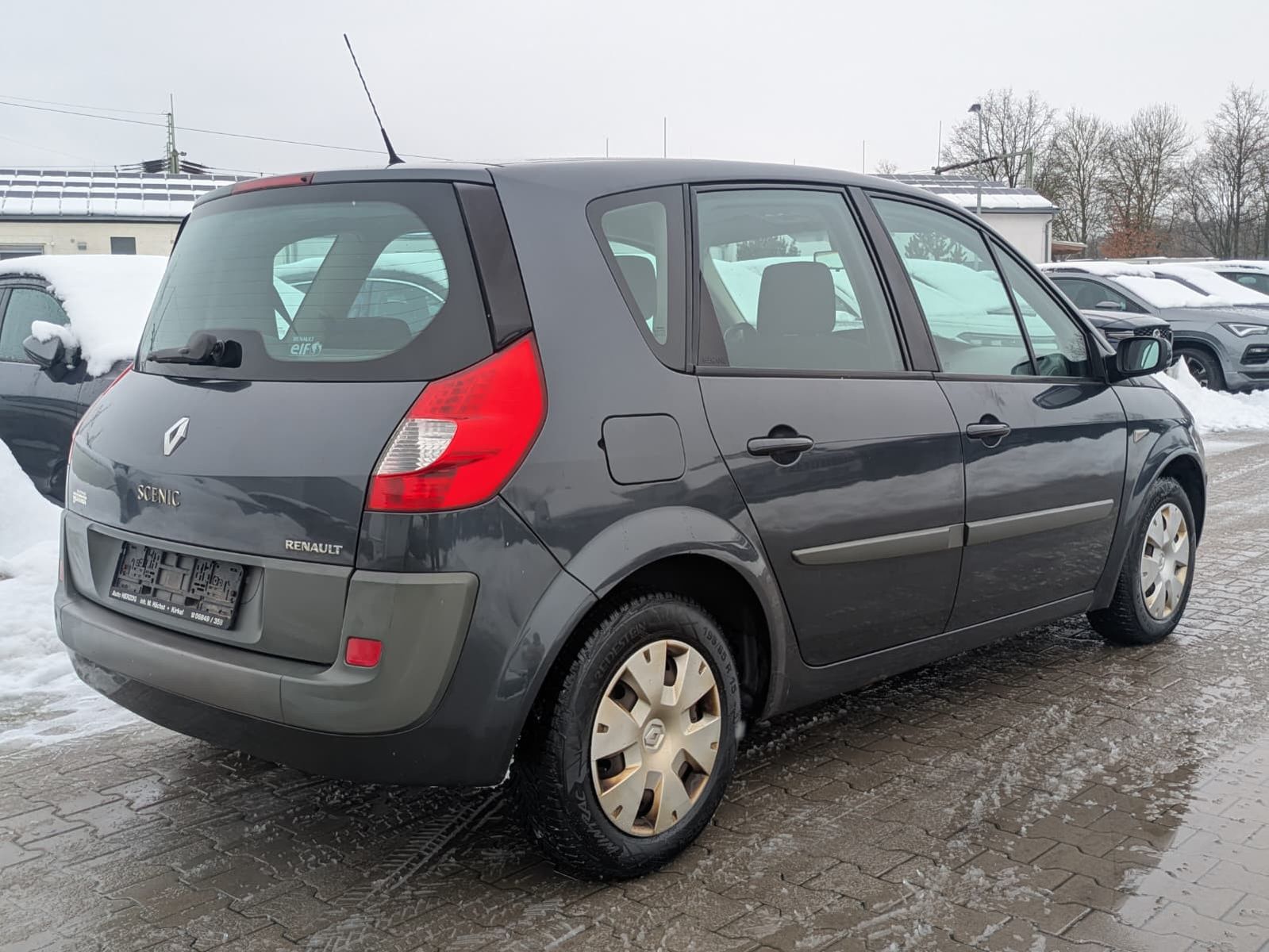 Fahrzeugabbildung Renault Grand Scenic 1.6 KLIMA*ISO*ZAHNRIEMEN NEU*2HAND