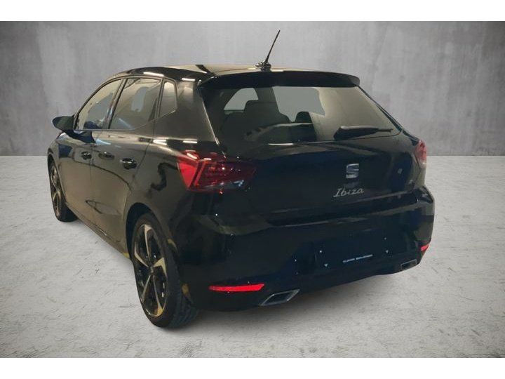 Fahrzeugabbildung SEAT Ibiza FR TSI DSG *Cam*LED*Sitzhzg*PDC*APP*ACC*