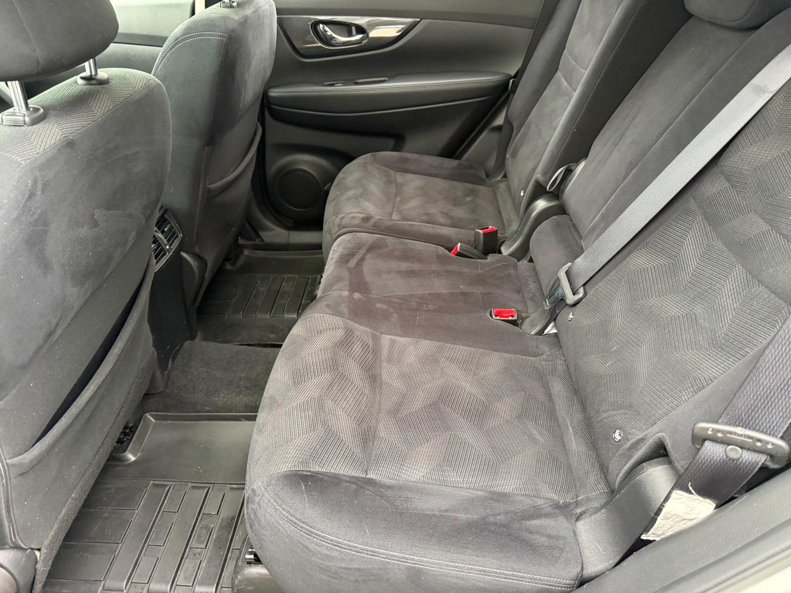 Nissan X-Trail Acenta Automatik Navi Kamera Panorama AH