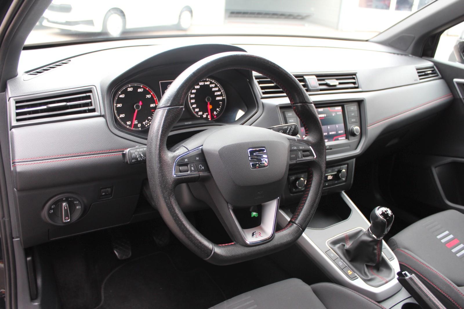 Seat Arona FR/Sportpaket/AHK/SHZ/PDC Kamera Garantie