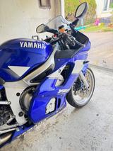 Yamaha YZF R6 - RJ03 Garagenfahrzeug kaum gen. - YAMAHA 2000 YZF R6