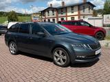 Skoda Octavia Combi Clever - Skoda Octavia: Clever