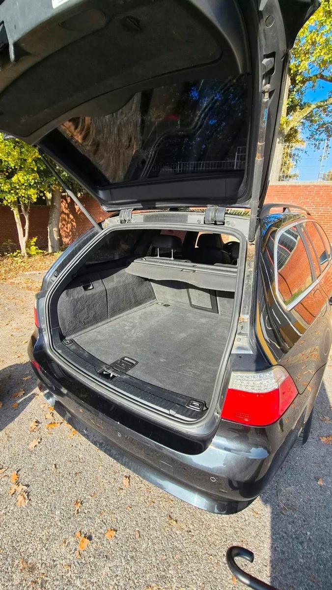 BMW 520 2010 — photo 15