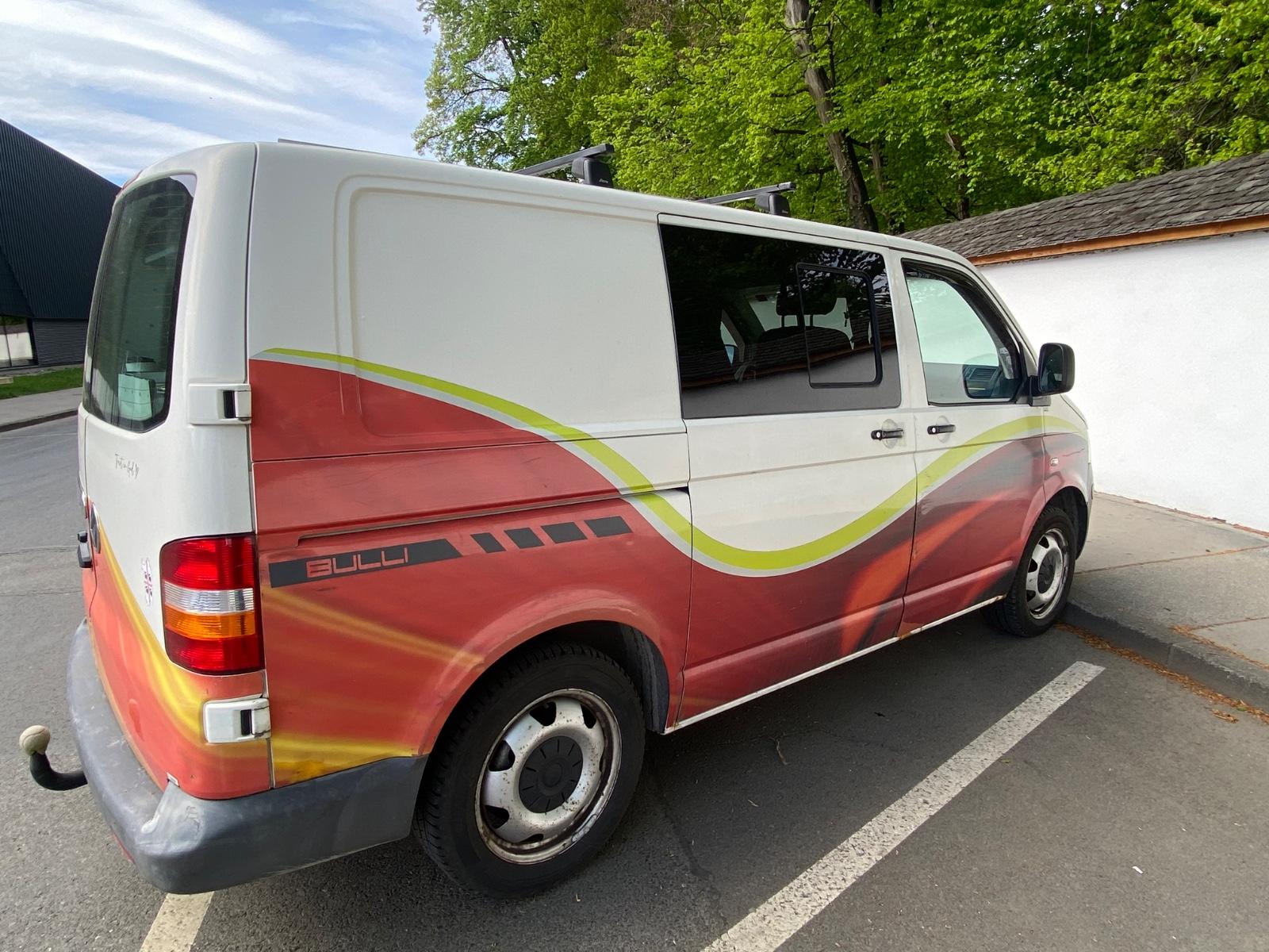 Volkswagen T5 Transporter