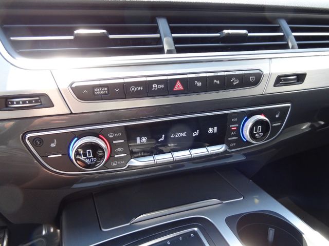 Fahrzeugabbildung Audi Q7 3.0TDI/HUD/Pano/StH/22-Zoll/1.Hd/AHK/3xS-Line