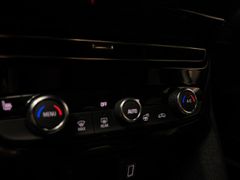 OPEL MOKKA-E VOLLDIGI ISOFIX LED NAVI LENK+SITZHZG