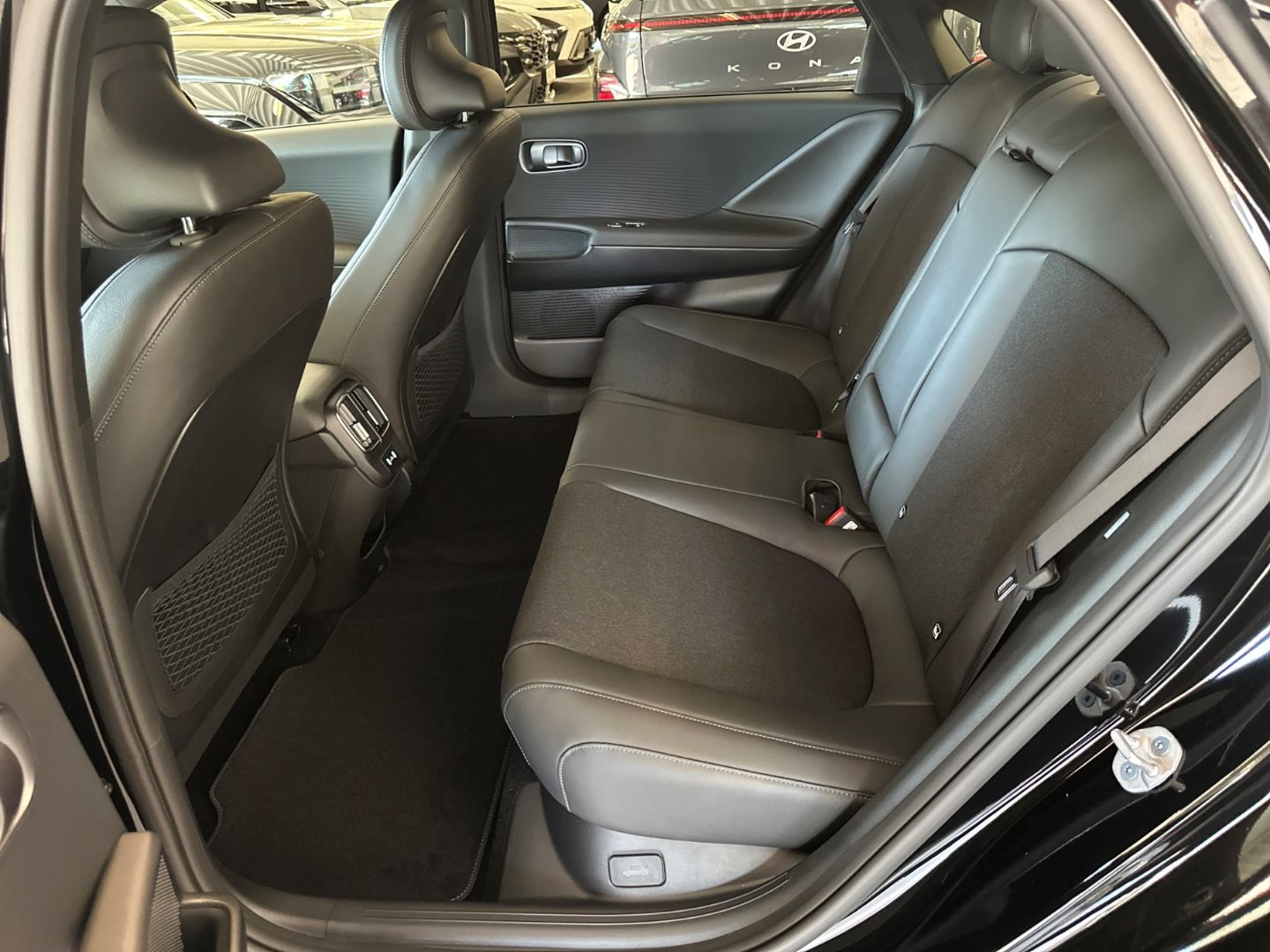 Hyundai IONIQ 6 – Bild 8
