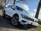 Volkswagen Tiguan Highline 4Motion|1HD*NUR73tkm*VOLLAUSST* - Volkswagen Tiguan mit Diesel-Antrieb: Vollleder, Beheizbares Lenkrad, Automatik