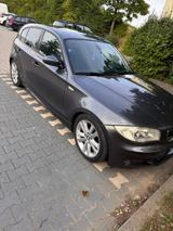 BMW 120i - - BMW 120 aus 2006: 120i