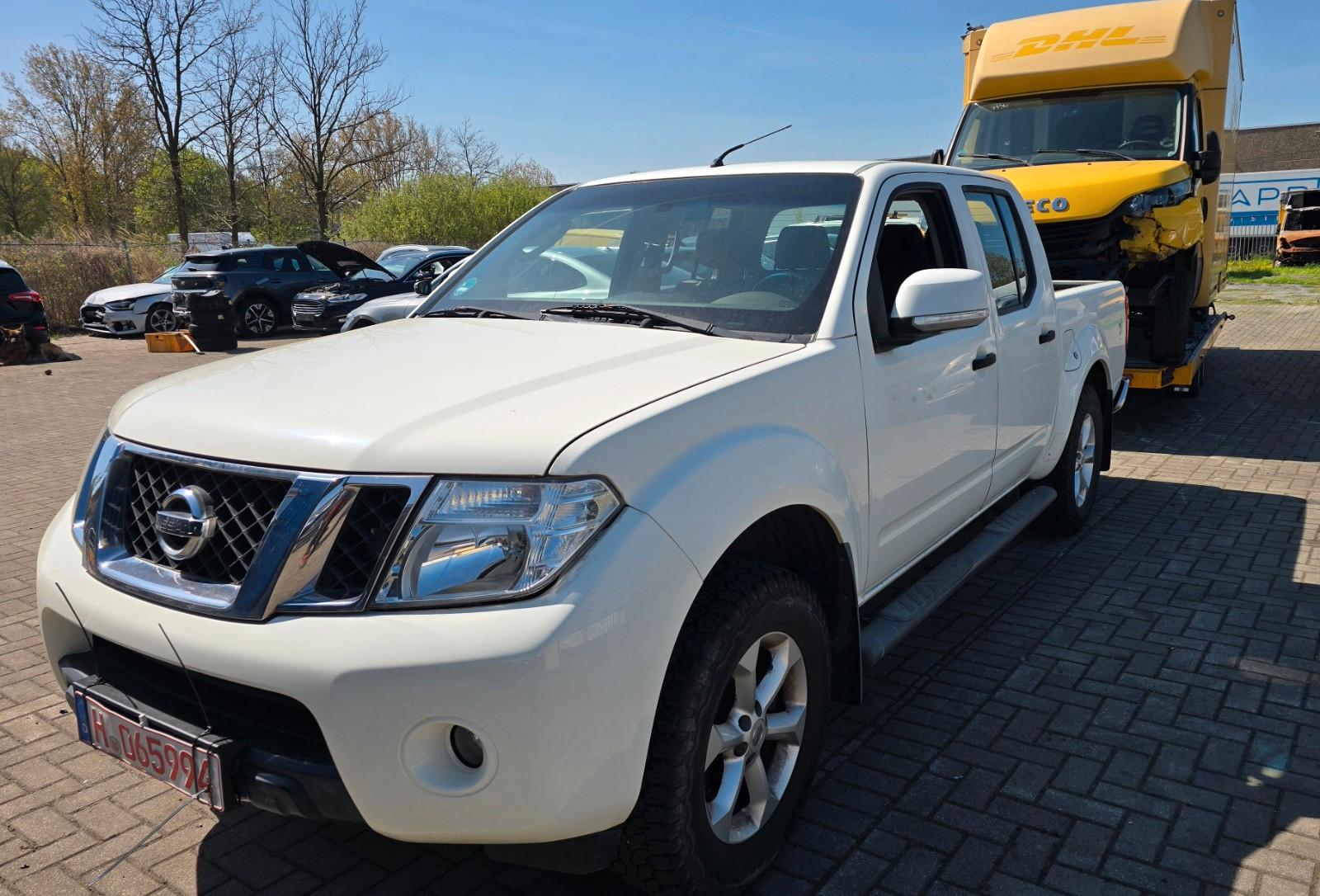 Nissan Navara Pickup Double Cab SE 4X4