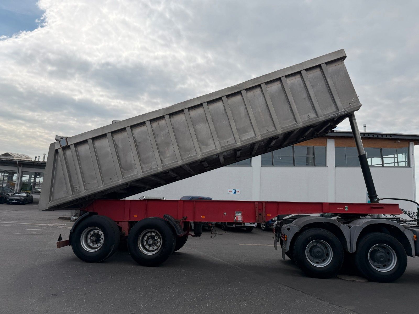 Fahrzeugabbildung Andere SDC Trailers LTD SDC 30/2 Liftachse BPW