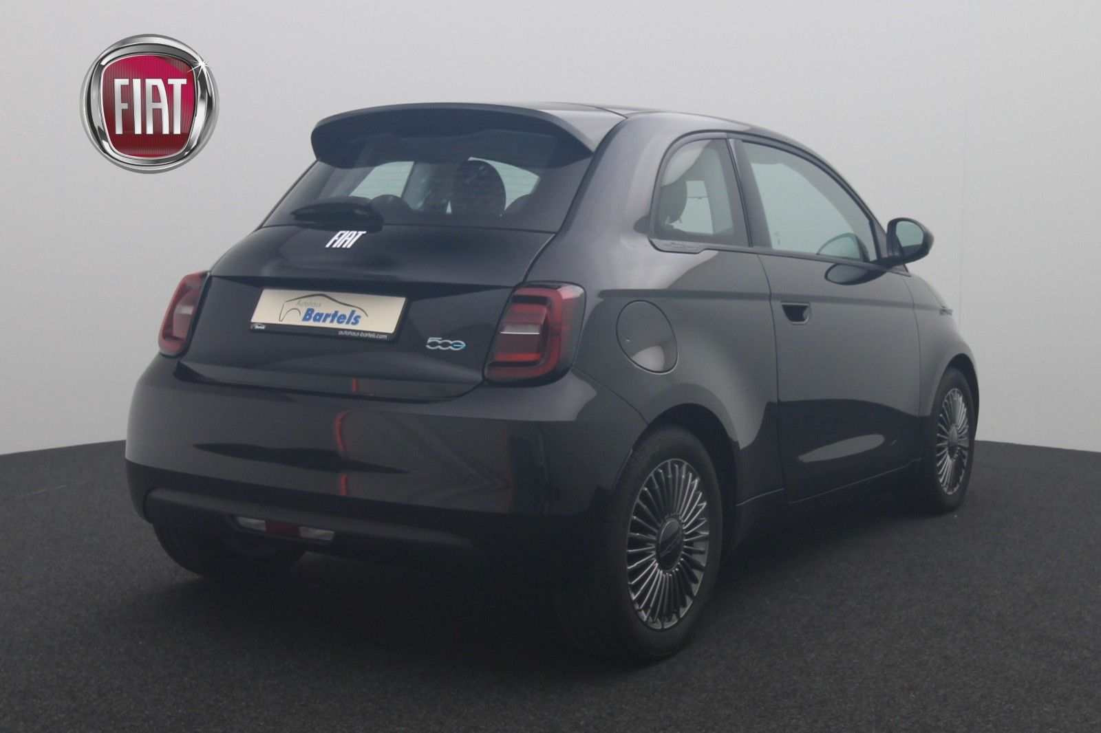 Fahrzeugabbildung Fiat 500e Icon