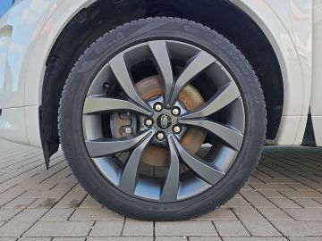 Land-Rover Discovery Sport - 10