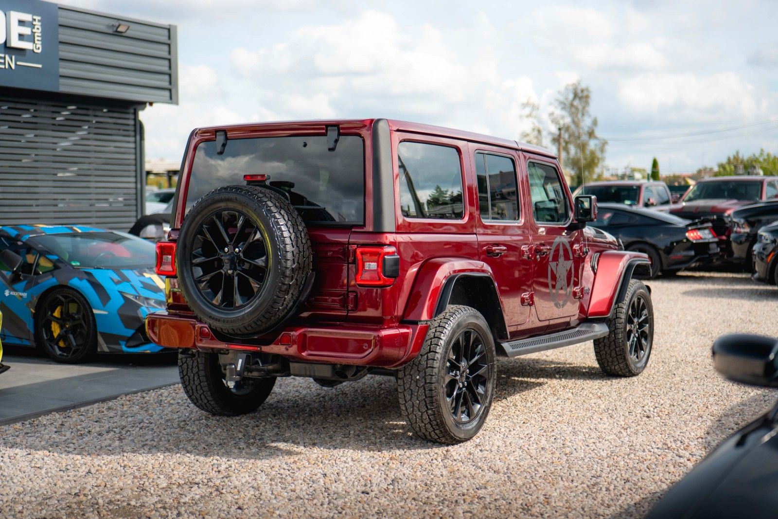 Fahrzeugabbildung Jeep Wrangler 3.0L EcoDiesel Unlimited Sahara 4x4 ACC