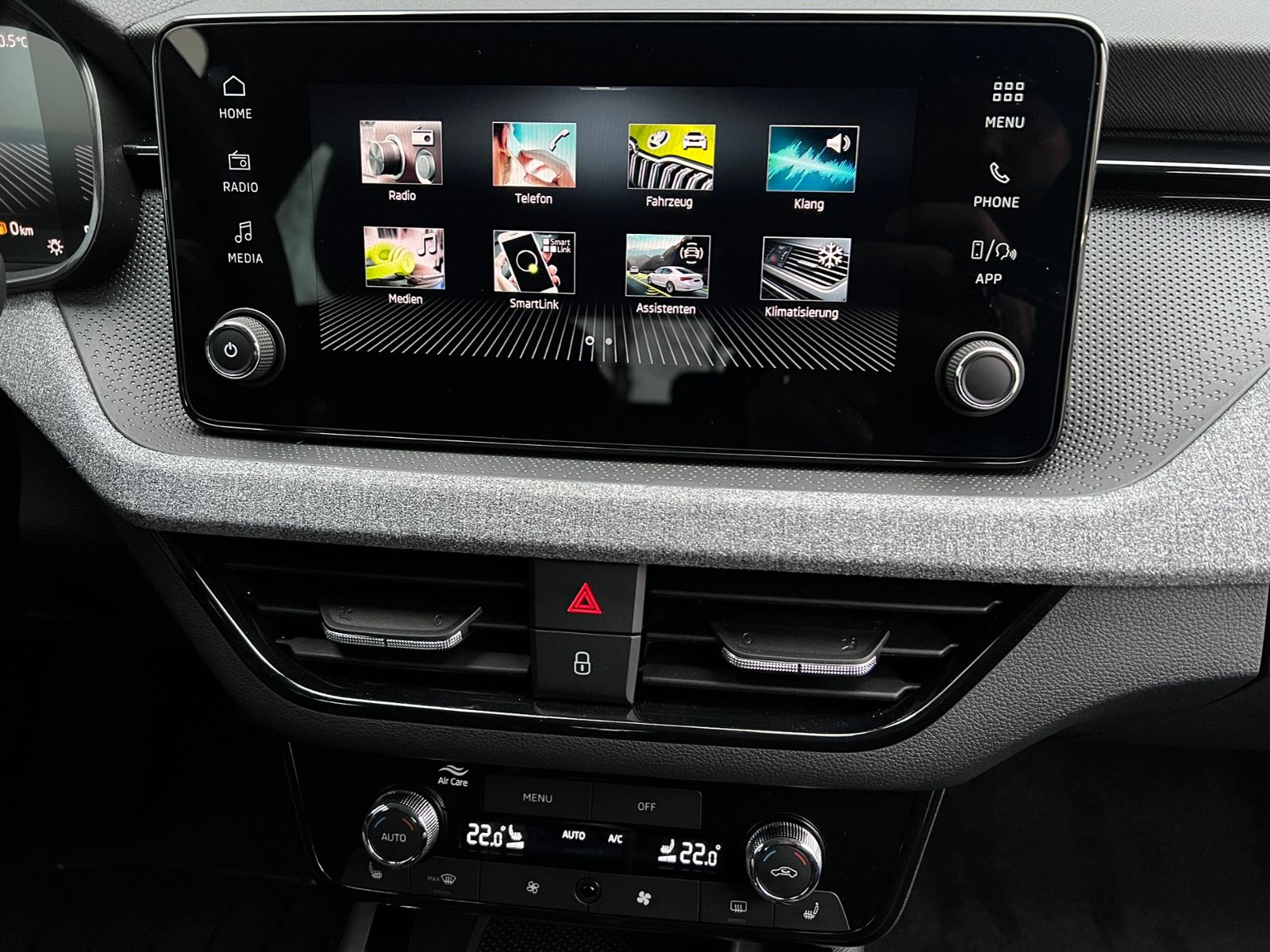 Fahrzeugabbildung SKODA Kamiq Selection 1.0 TSI DSG *LED, ACC, SmartLink