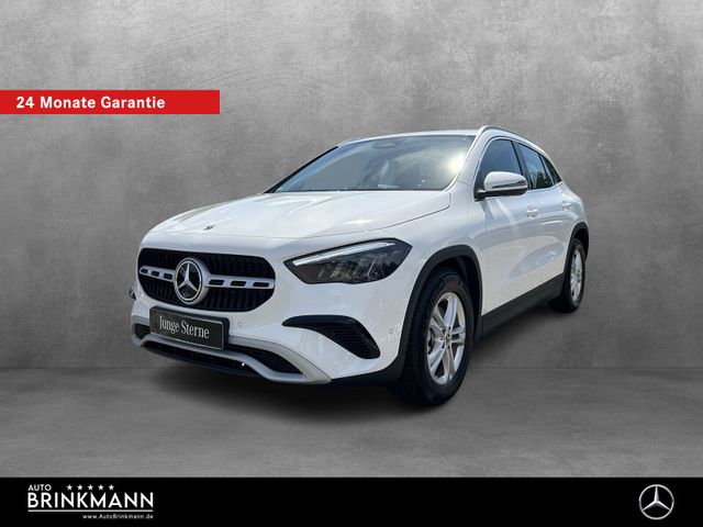 Mercedes-Benz GLA 180 EasyPack/AHK/LED/Kamera/Totwinkelassis.