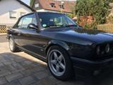BMW E30 Cabrio Diamantschwarz Metallic - BMW mit LPG-Antrieb: Cabrio
