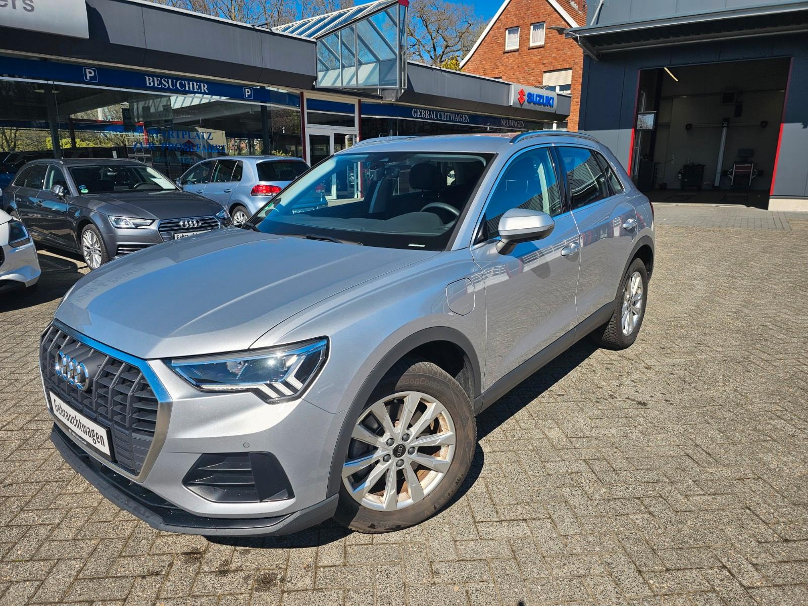 Audi Q3 45 1.4 TFSI e basis *AHK*LED
