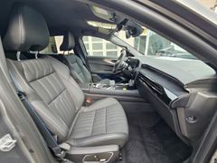 Fahrzeugabbildung Rafale 200 E-Tech Full Hybrid Esprit Alpine