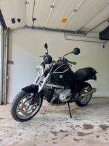 BMW R1200R