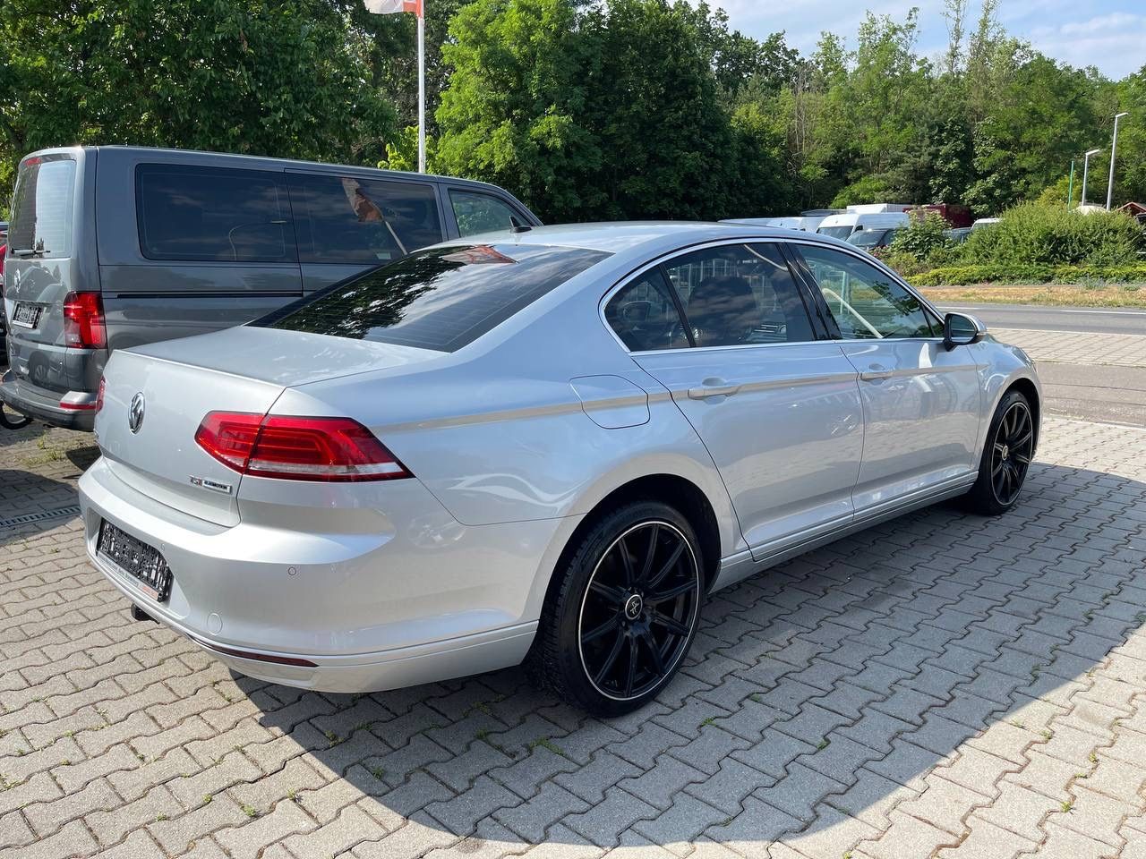Fahrzeugabbildung Volkswagen Passat 1.4 TSI Comfortline*ParkPilot*AppConnect*