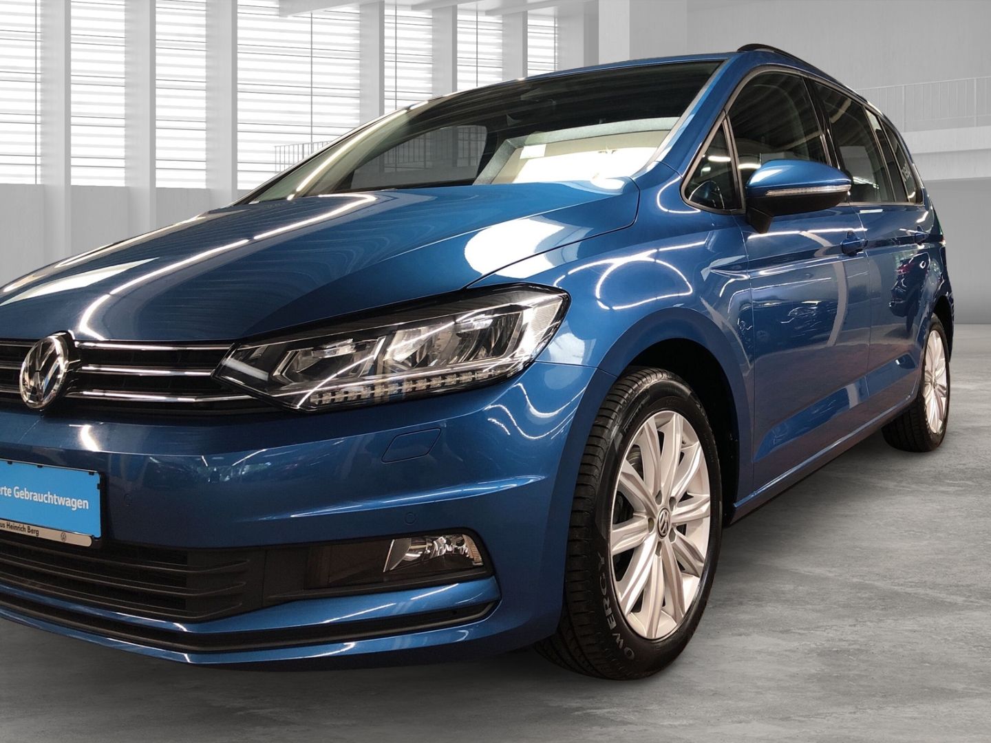 Volkswagen Touran Comfortline 2.0 TDI DSG AHK-klappbar Navi foto 4