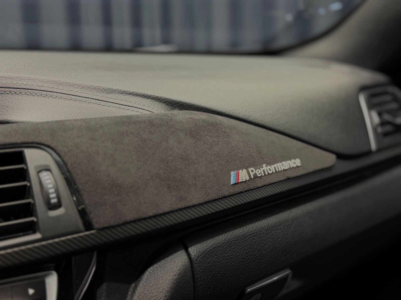 Fahrzeugabbildung BMW 440 Gran Coupé M-PAKET|MPPSK|H&K|HuD|LEDER|PANO