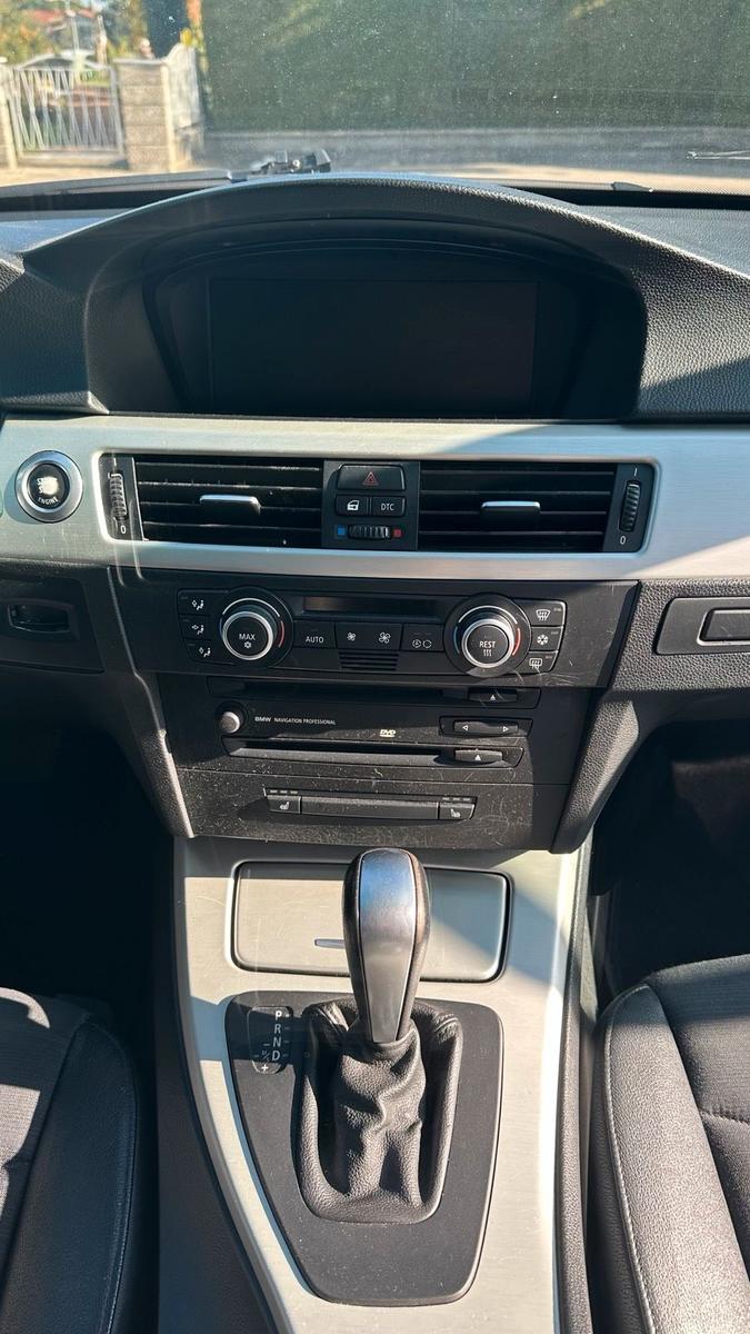 BMW 325 2006 — photo 8