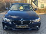 BMW 320 d Limousine NAVI+KEYLESS+SHZ+TEMP+MFL+ALU - BMW 320 aus 2012: 320d