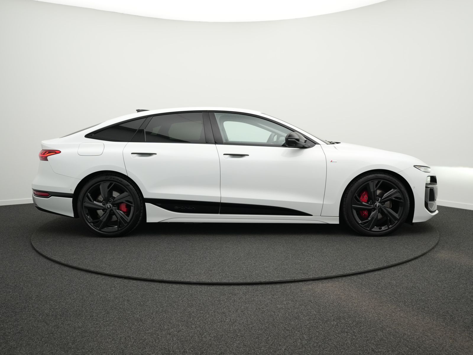 Audi A6 e-tron - Bild 15