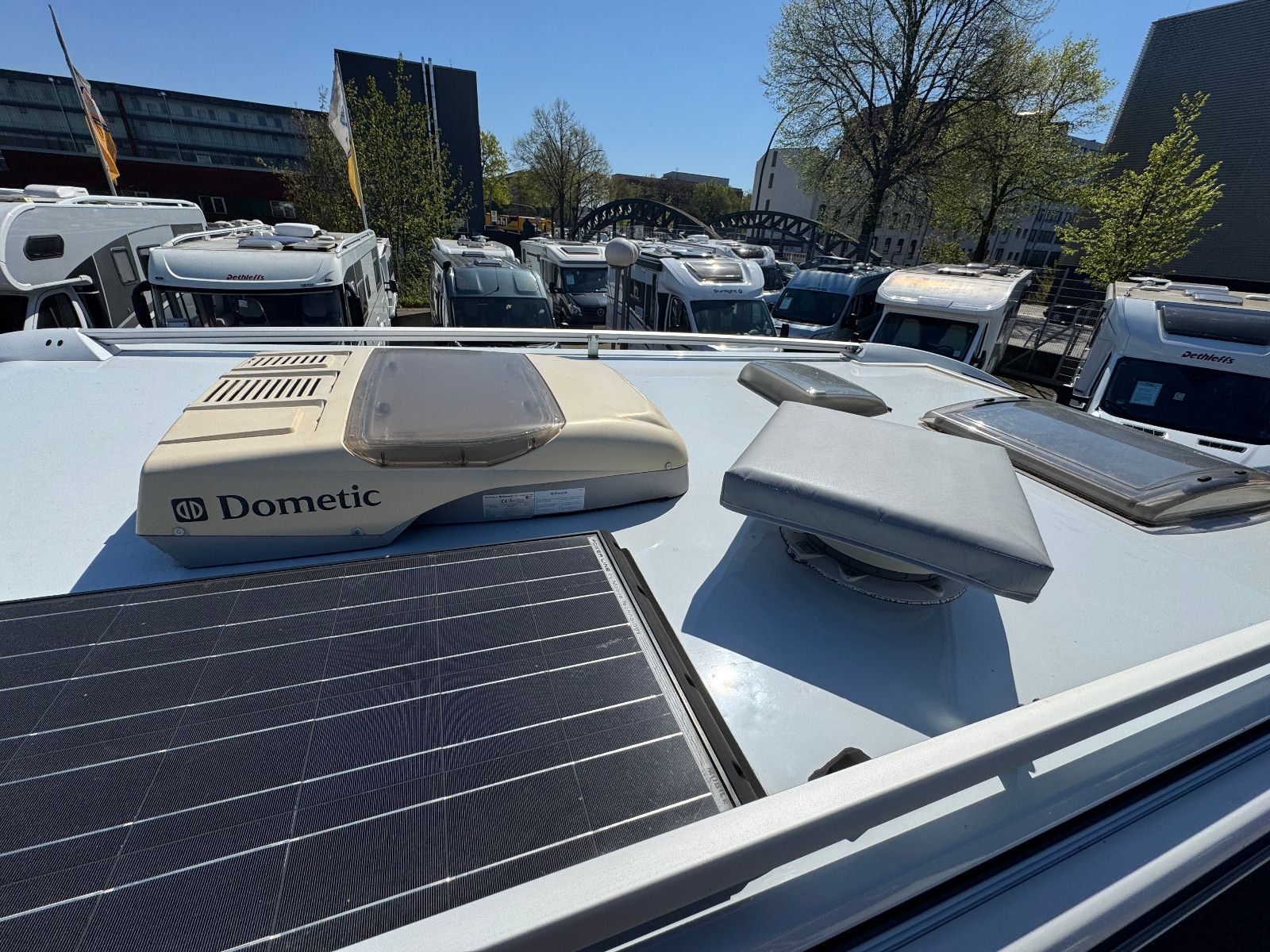 Fahrzeugabbildung Knaus 650 MEG 50 YEARS EDITION SOLAR AHK LUFTFEDERUNG